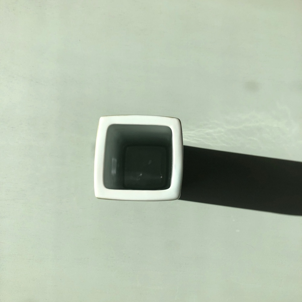 Vintage Square Vase - Picture 5 of 7